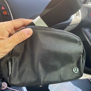 Lululemon belt bag